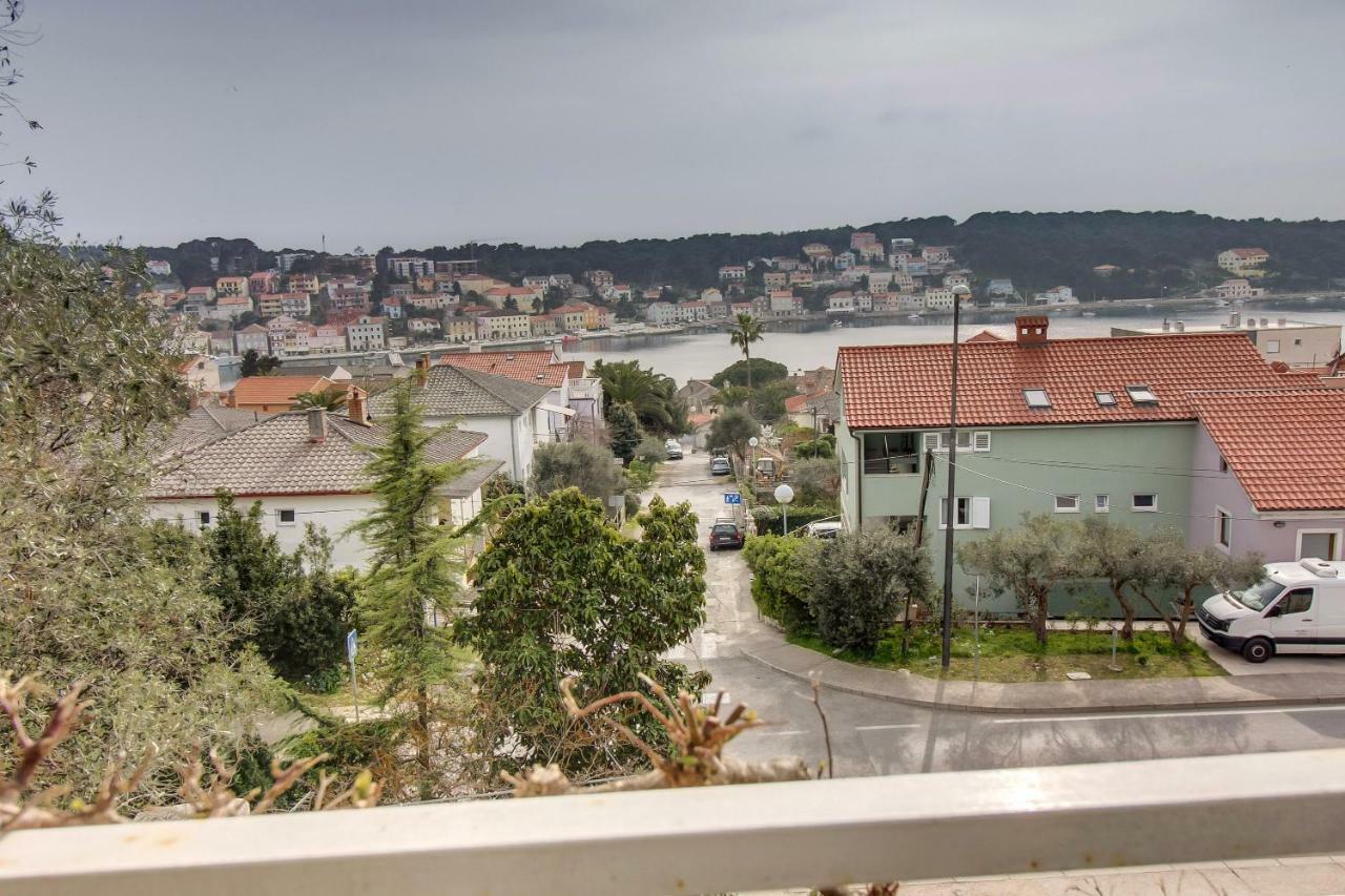 Apartment Mirella *