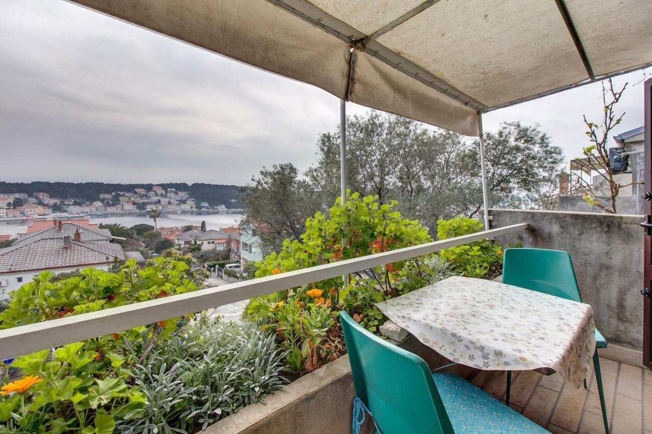 Mirella Apartment *